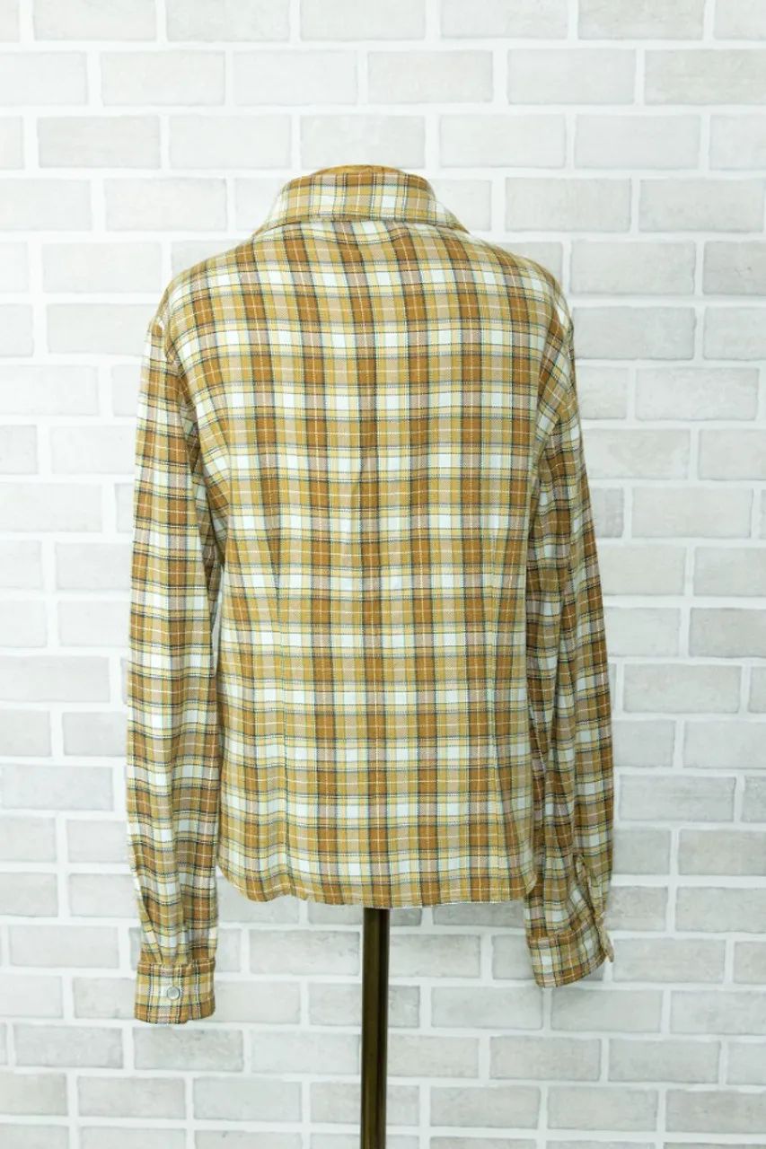 Camisa xadrez feminina mostarda - usado - Foto 5