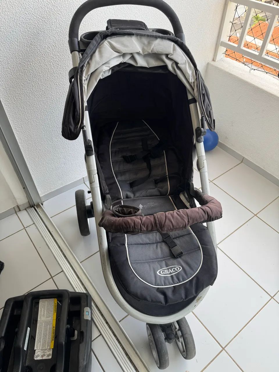 Carrinho de bebê com bebê conforto GRACO - Foto 3