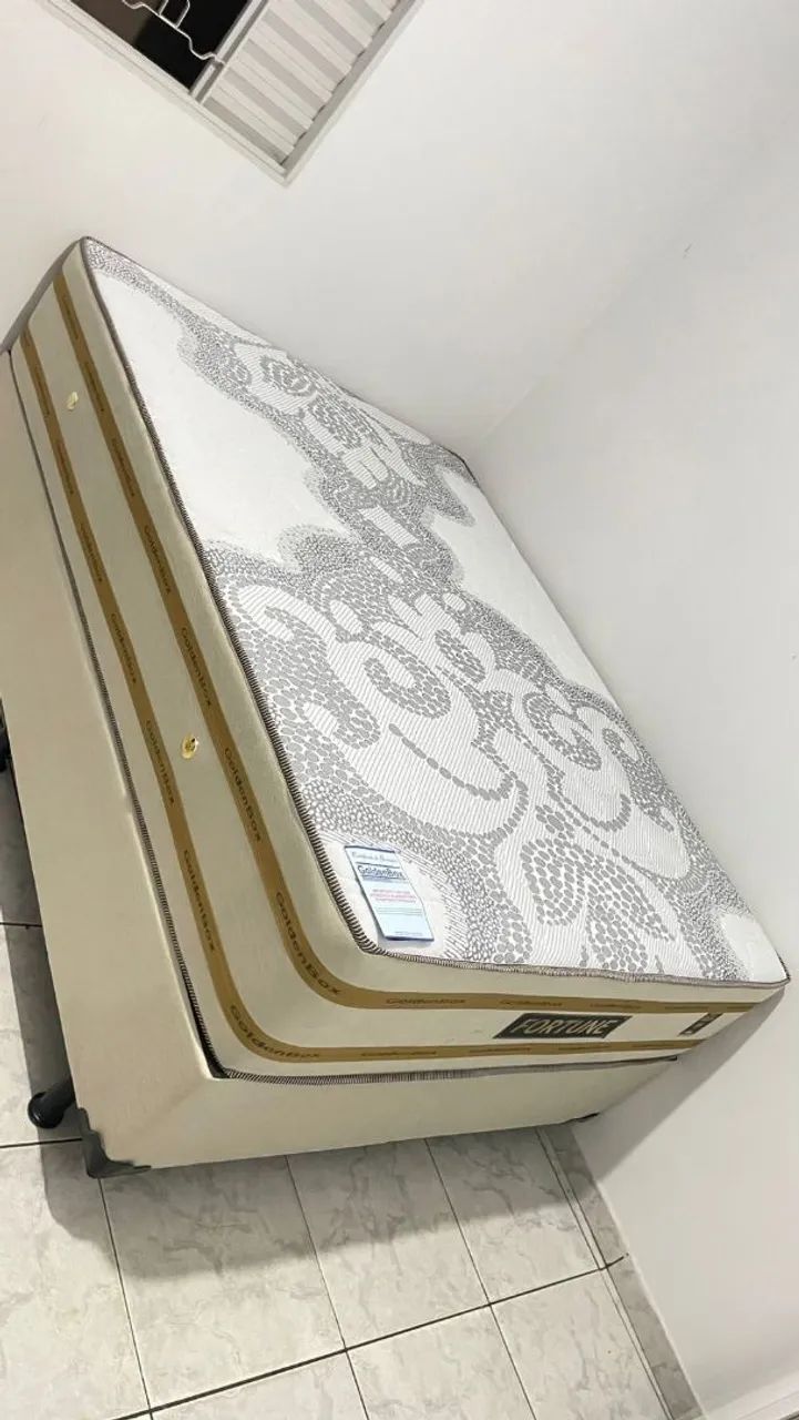 Cama Queen para seu descanso 