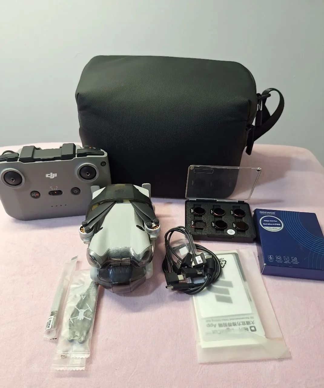 Vendo drone dji mini 4 pro