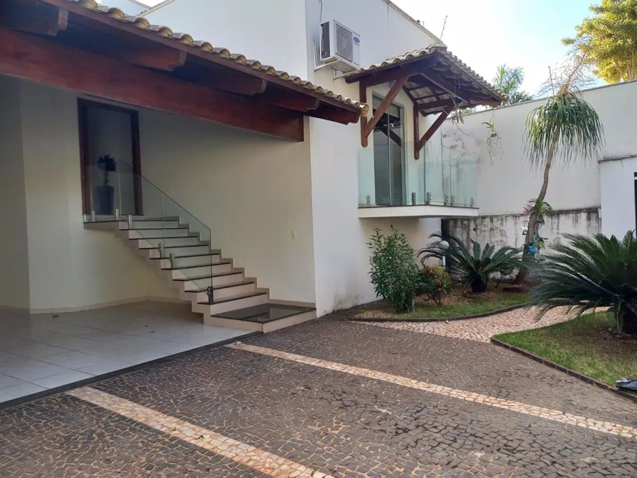 Casa com 280m² 3 quartos à venda no Cidade Jardim
