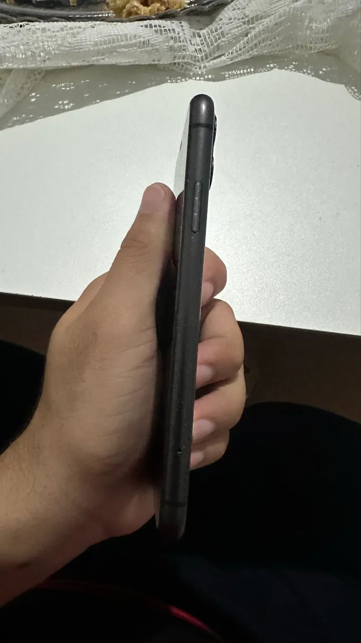 iPhone 11 128GB - Foto 2