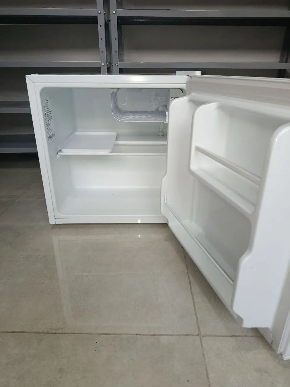 Frigobar+Midea+Novíssimo+Entrego - Foto 2