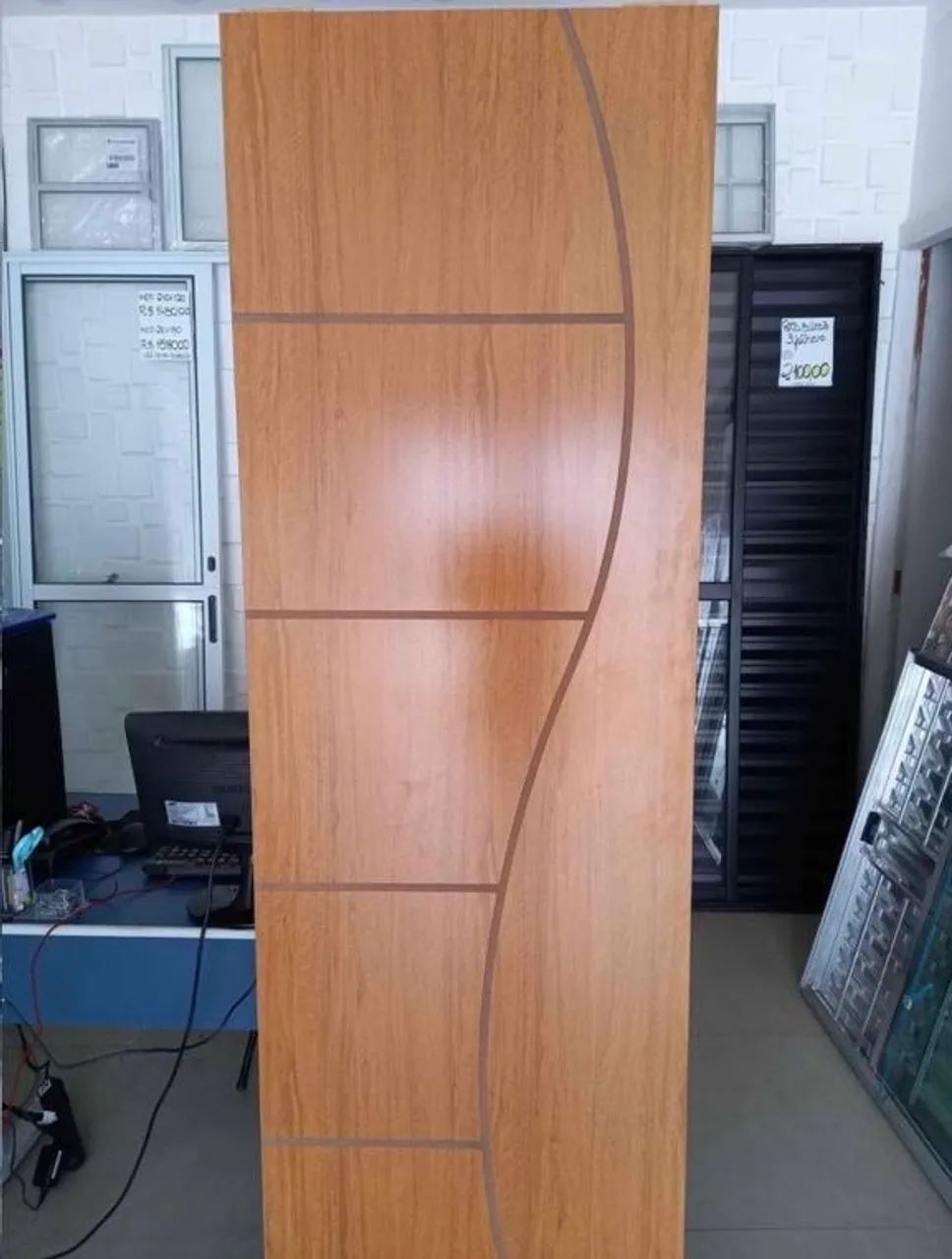 PROMOÇÃO IMPERDÍVEL - PORTA DE MADEIRA FRISADA 60CM 70CM 80CM