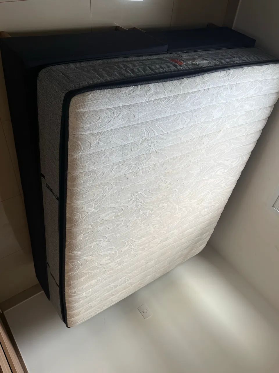 Cama box queen Supercoil - excelente estado - Foto 3