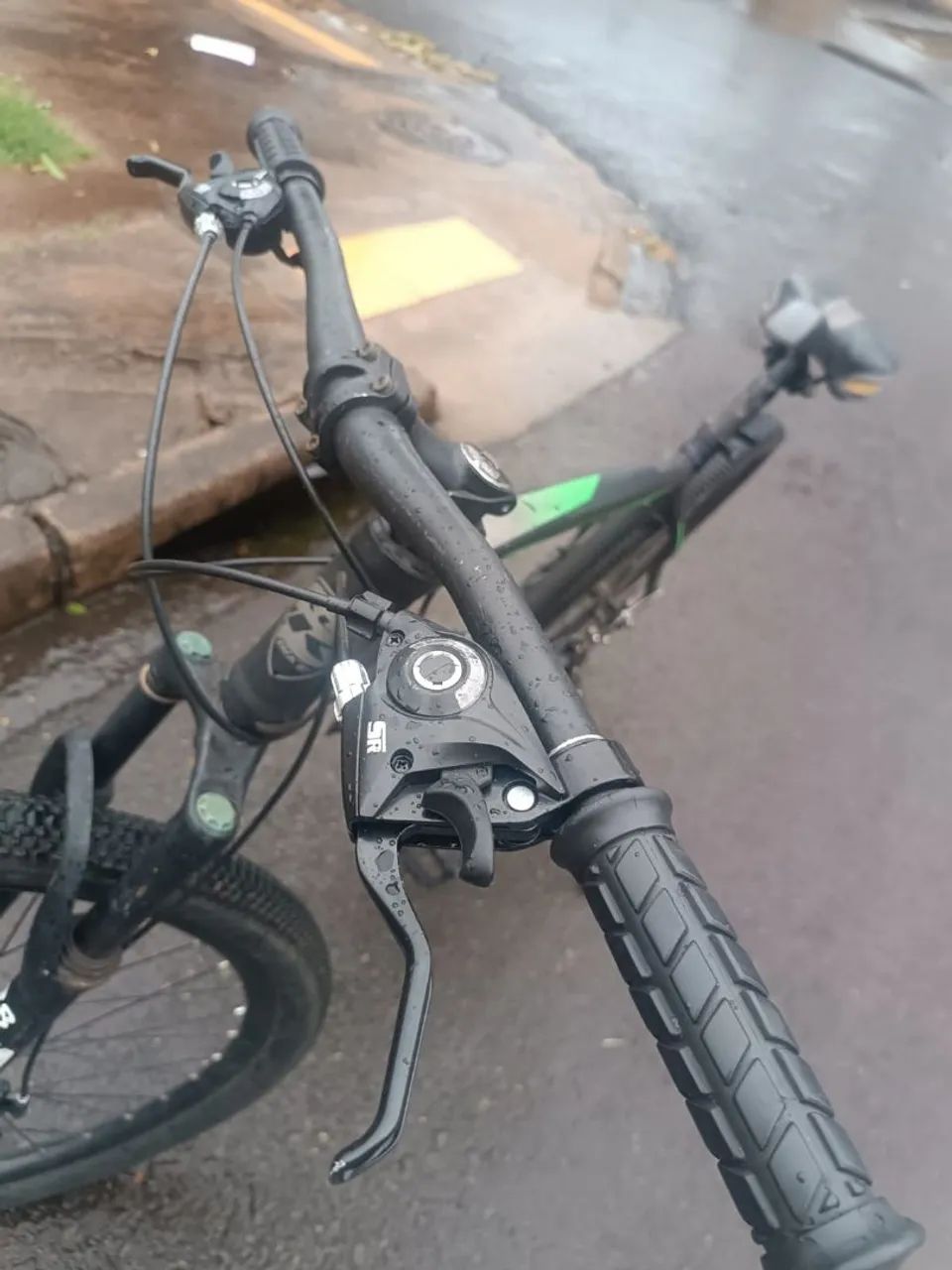 Vende-se Bike aro 29 kls  - Foto 2
