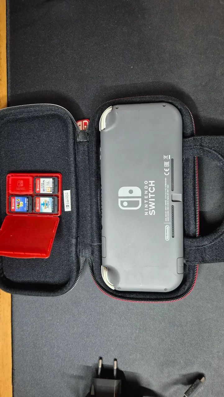 Nintendo Switch Lite + 3 jogos e case - Foto 2