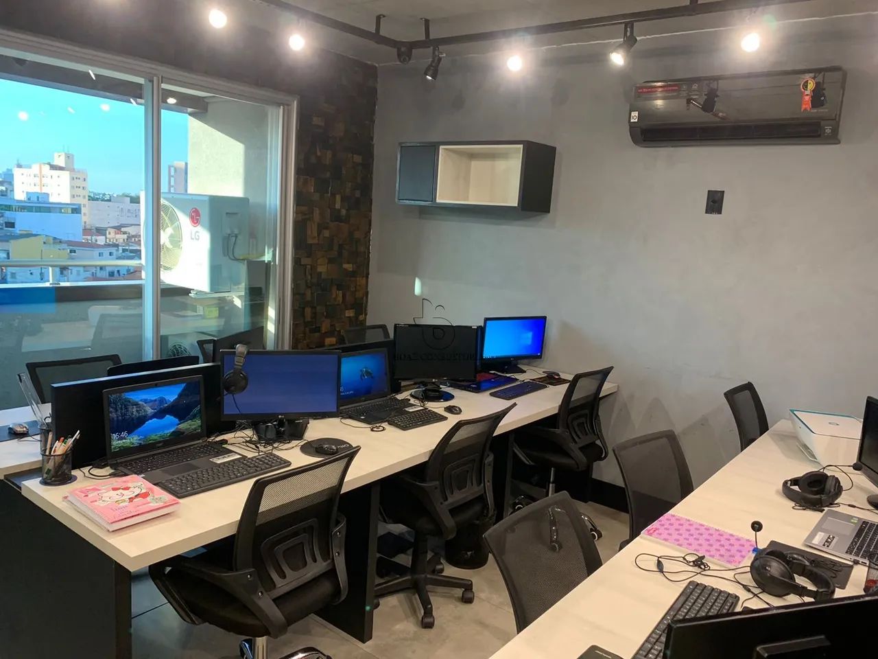 Sala Comercial Mobiliada com 2 Vagas no Jardim Vergueiro, Sorocaba - Foto 4