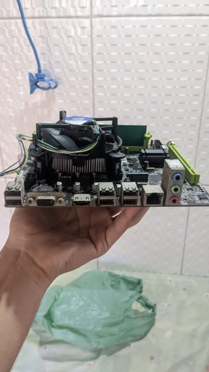 Kit Placa mãe H61 processador+memora - Foto 3