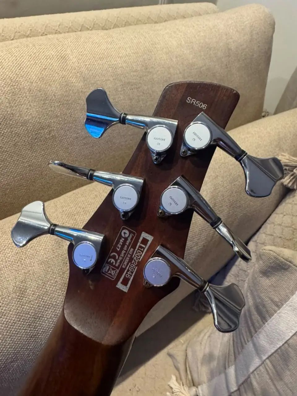 BAIXO IBANEZ SR 506 - Foto 3