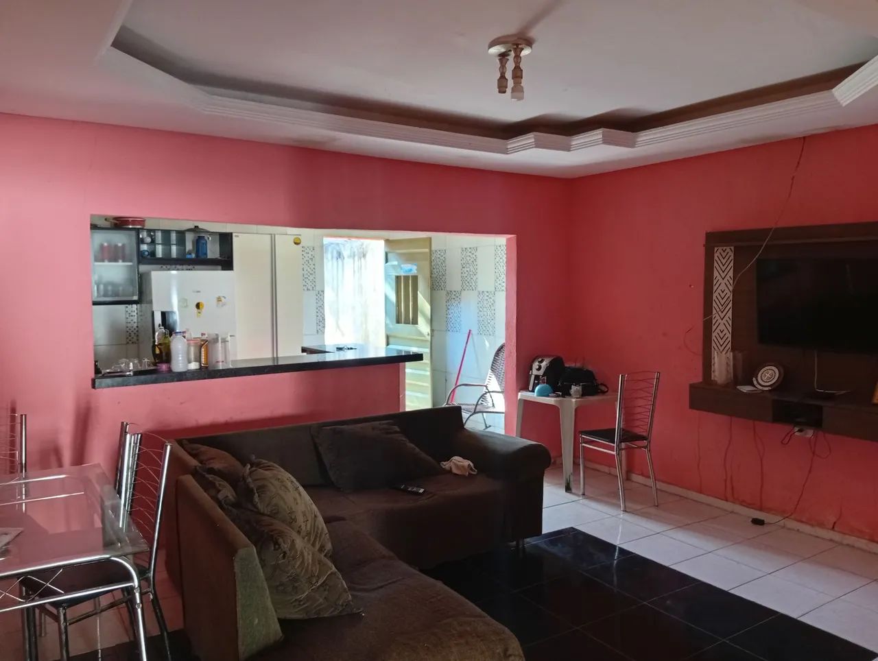 Casa bem localizada  - Foto 4