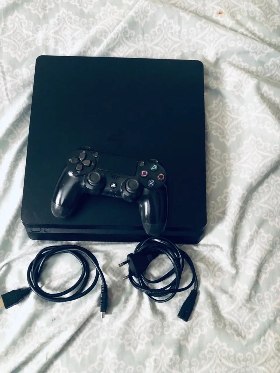 Ps4 slim