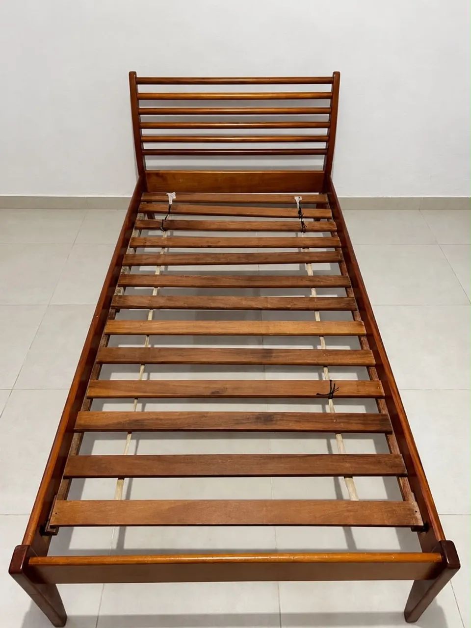 Cama solteiro