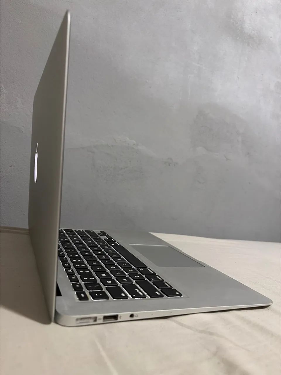 MacBook Air 13 2017 - i5 8GB 256GB - Impecável + Caixa Original - Foto 4
