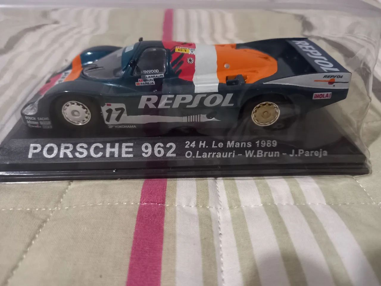 Miniatura Porsche 962 24h Le Mans 1989 1:43 - Foto 3