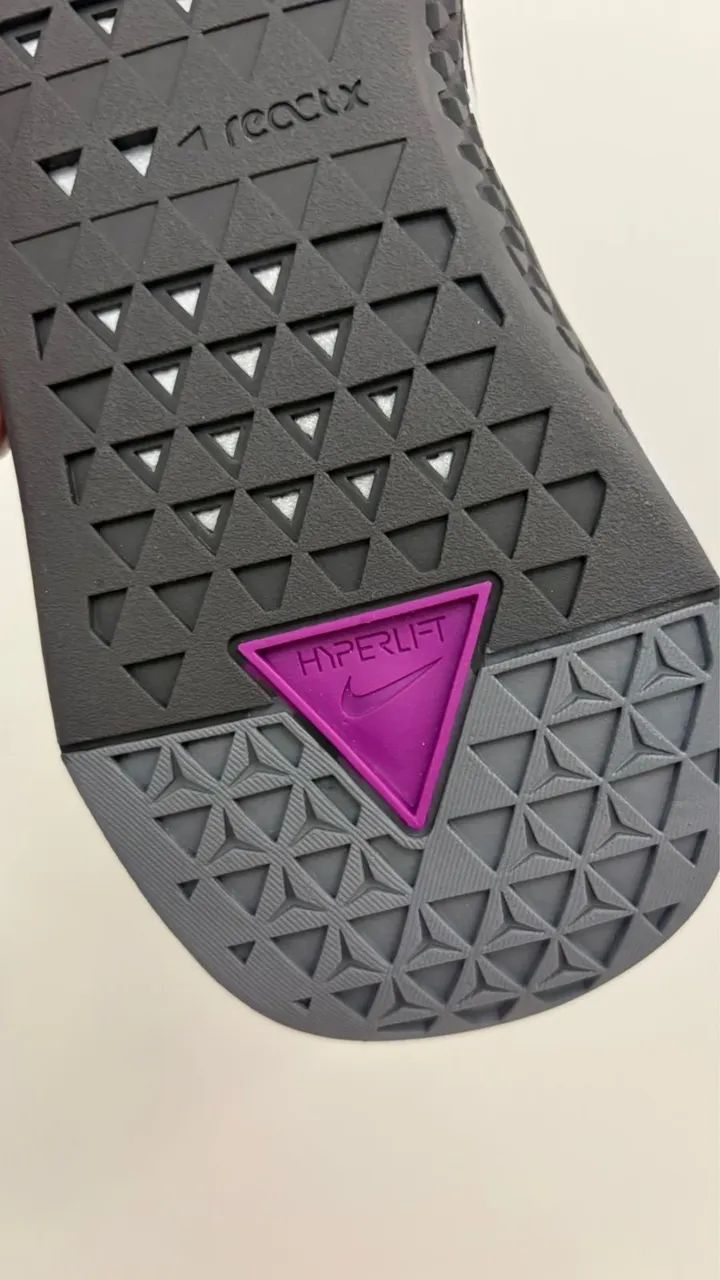 Tênis Nike feminino Metcon 10  - Foto 2