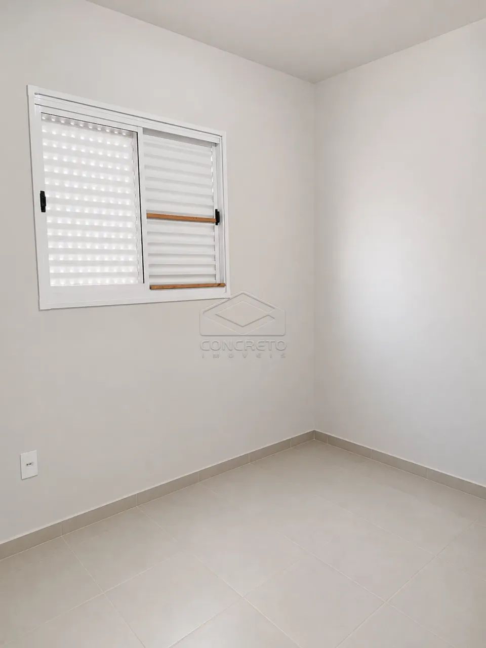 CASA AMPLA COM 2 DORMITÓRIOS - EM LOCALIZAÇÃO PRIVILEGIADA - Foto 4
