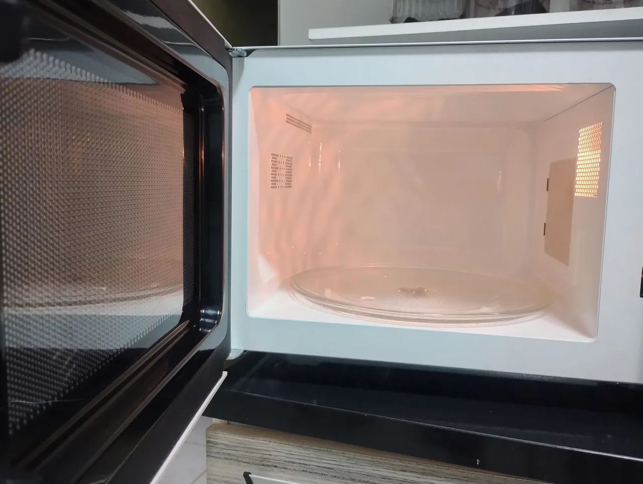 Microondas Electrolux 20L - Foto 4