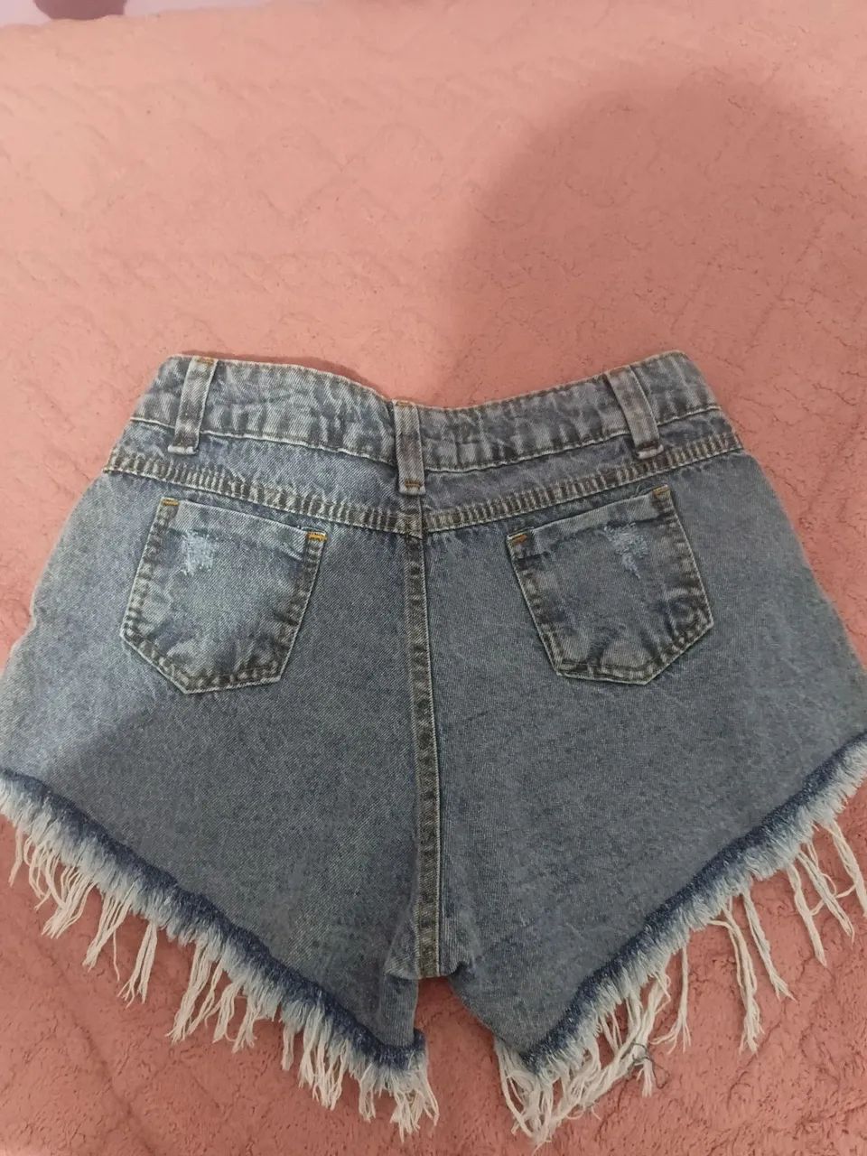 Vendo short jeans número 42 nunca usado  - Foto 2