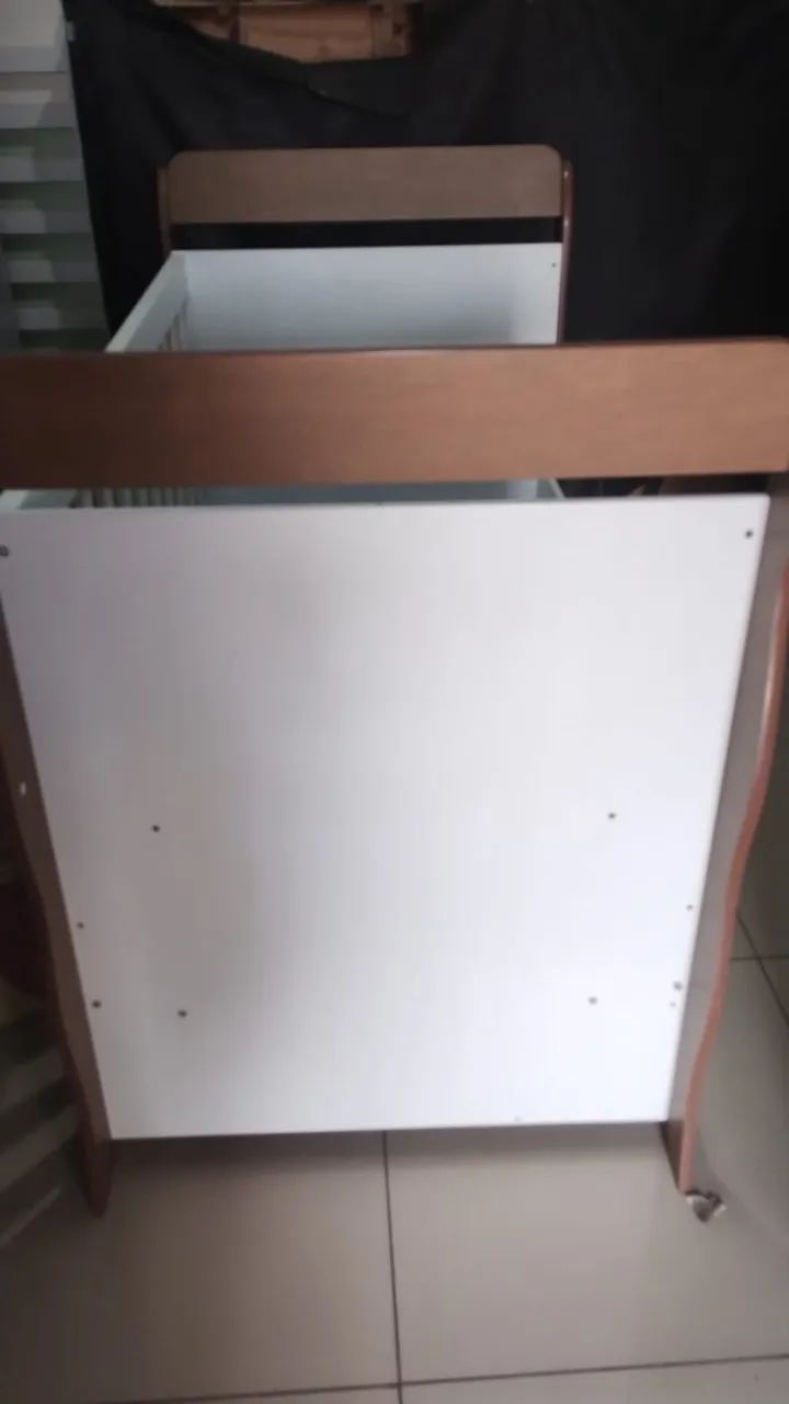 Berço americano vira cama 