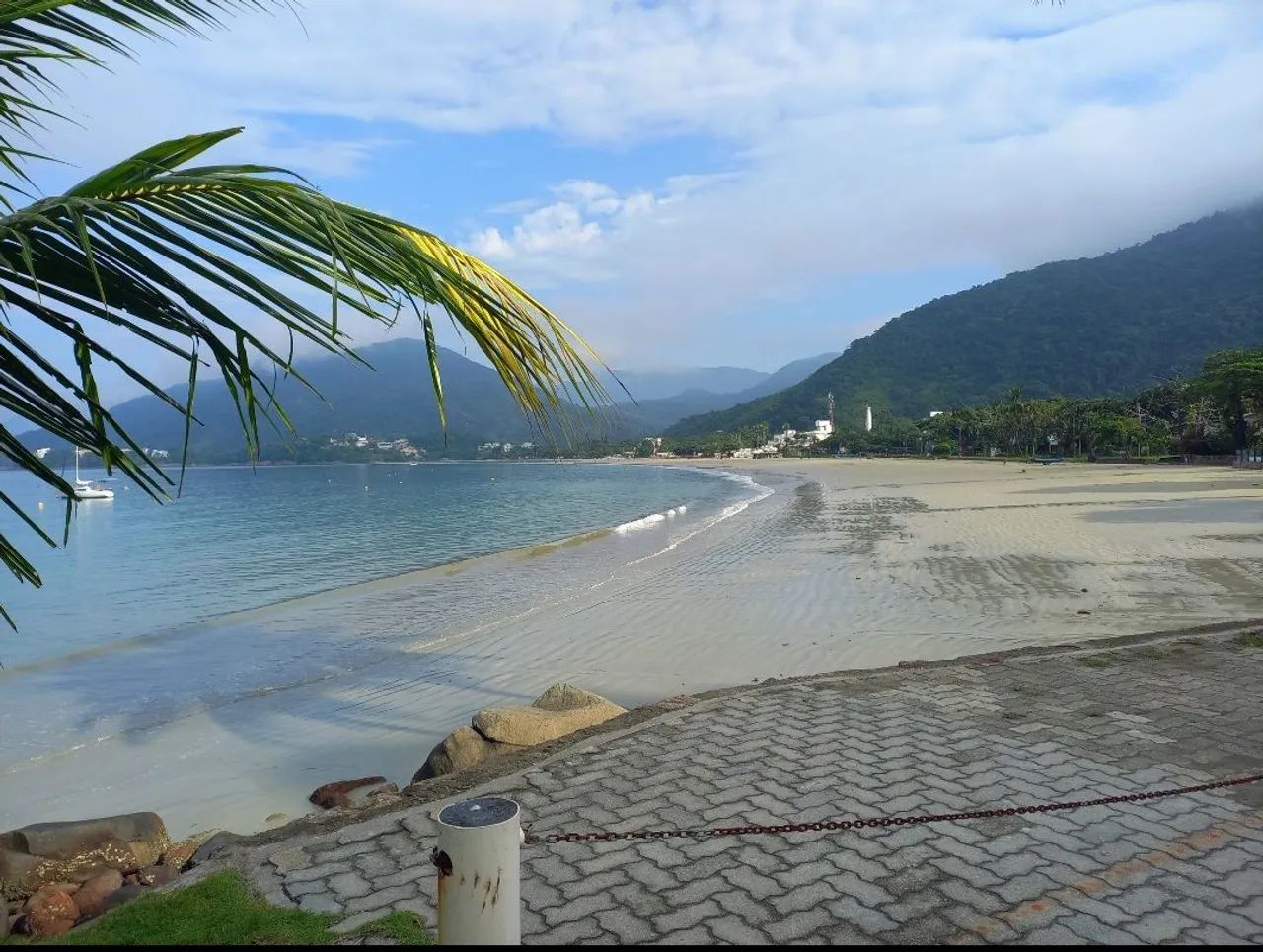 Casa de aluguel em Ubatuba,  próxima  as praias Enseada, Pereque Mirim e Santa Rita  - Foto 2