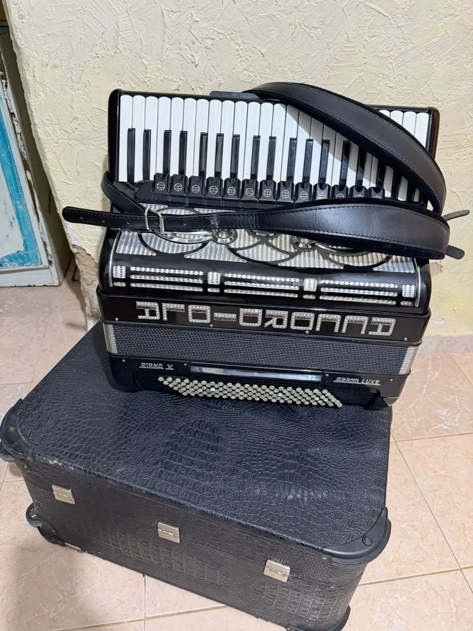 Acordeon 120 baixos - Foto 2