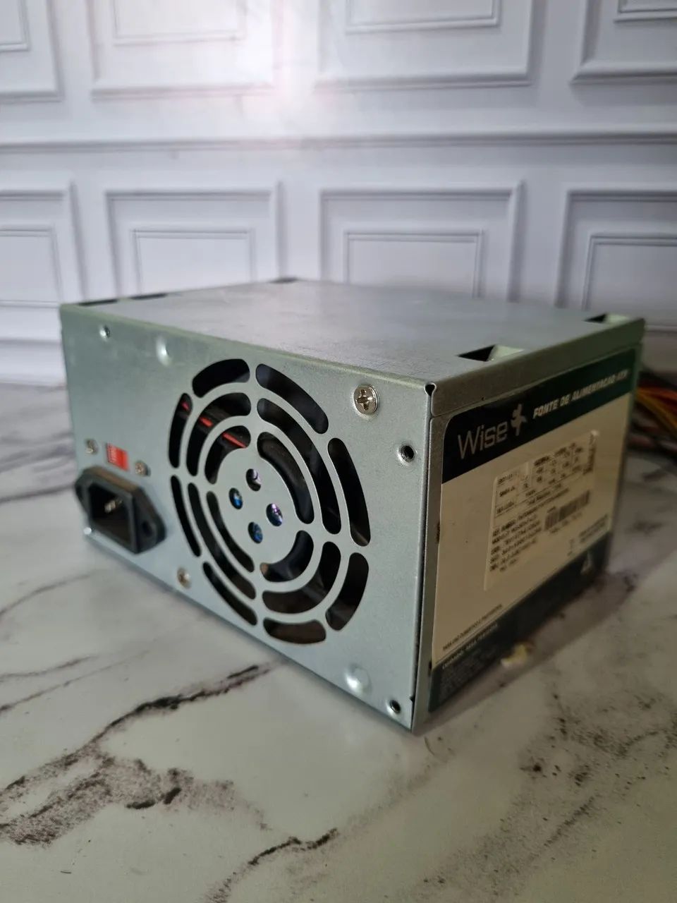 Fonte ATX 220w em perfeito estado