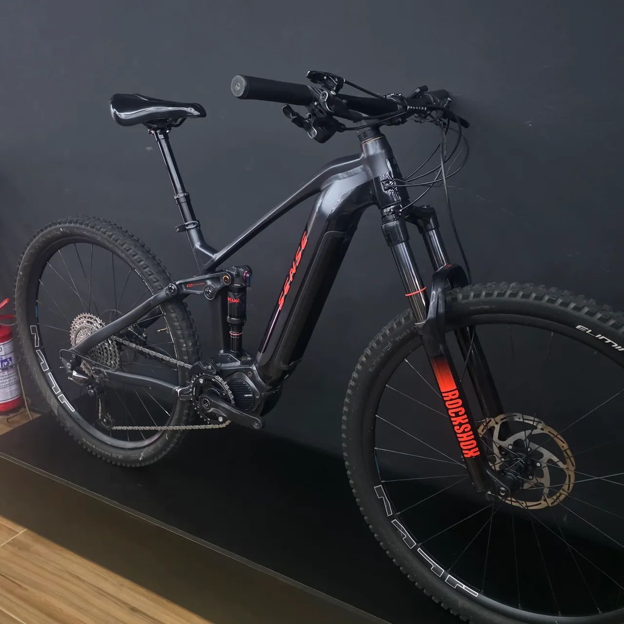 Sense Impulse E Trail Comp tamanho 17 - Foto 5
