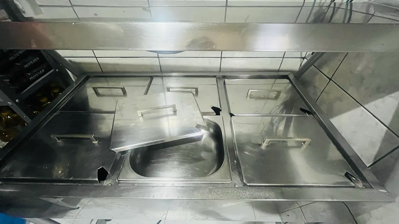 Buffet quente 6 Cubas 