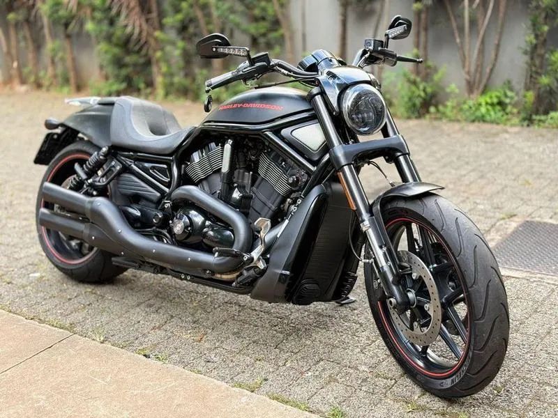 HARLEY-DAVIDSON VRSCDX 2014 - Foto 2