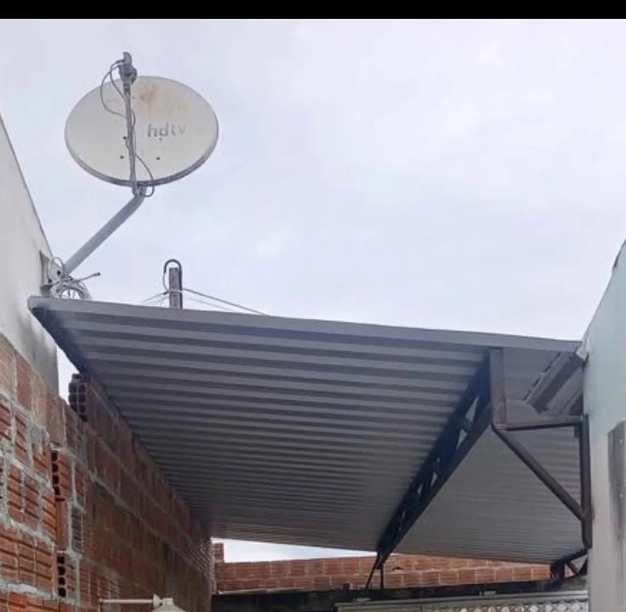 Coberta de garagem 419360776703846401