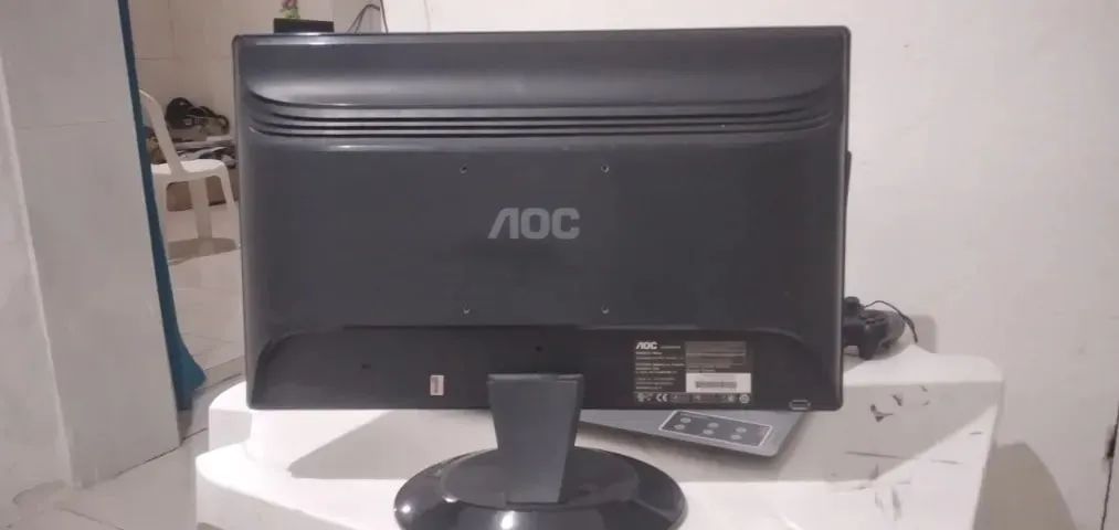 Monitor AOC LCD 60Hz 936Swa Funcionando Perfeitamente