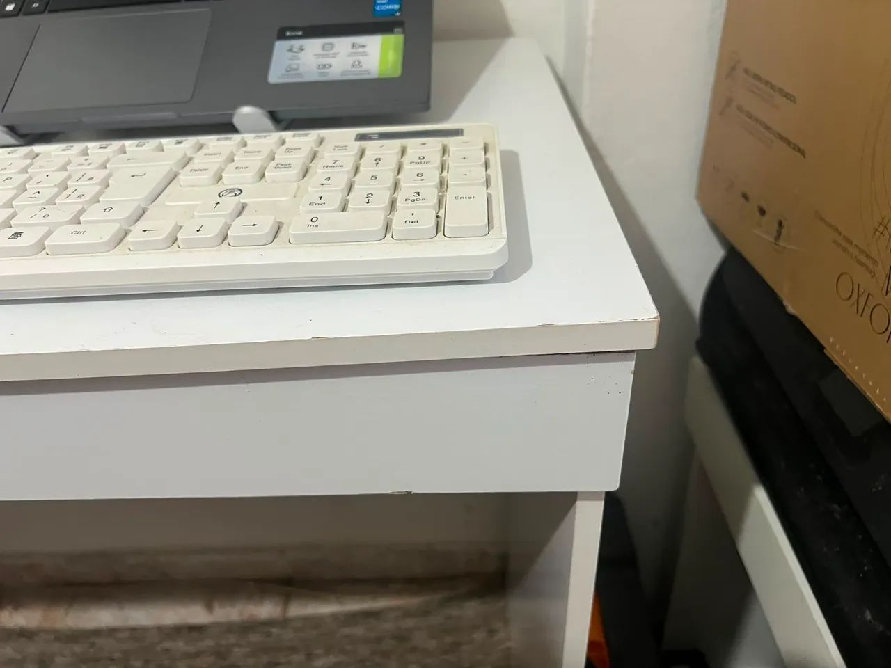 Mesa de trabalho e estudos - Foto 2