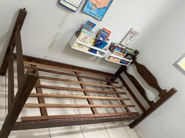 Cama de solteiro em madeira maciça - Foto 4