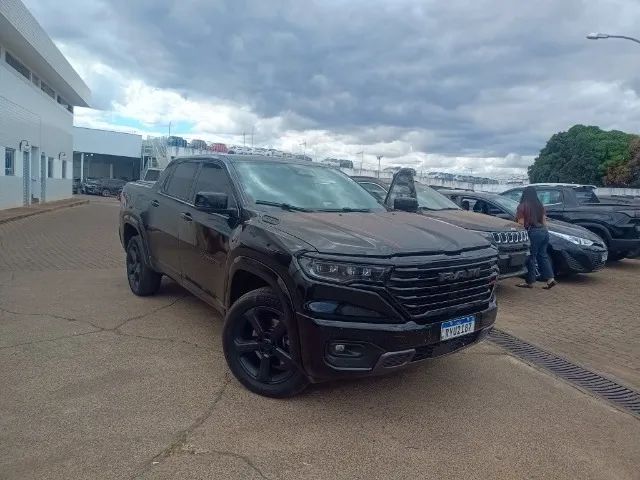 Ram Rampage RAMPAGE R/T HURRIC. 4 2.0 TB CD 4X4 Aut. 2024