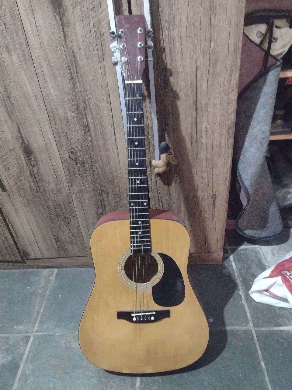 Violão folk