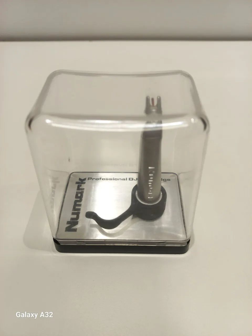 Cápsula Numark CS-1 Professional DJ Cartridge com agulha e estojo. - Foto 2