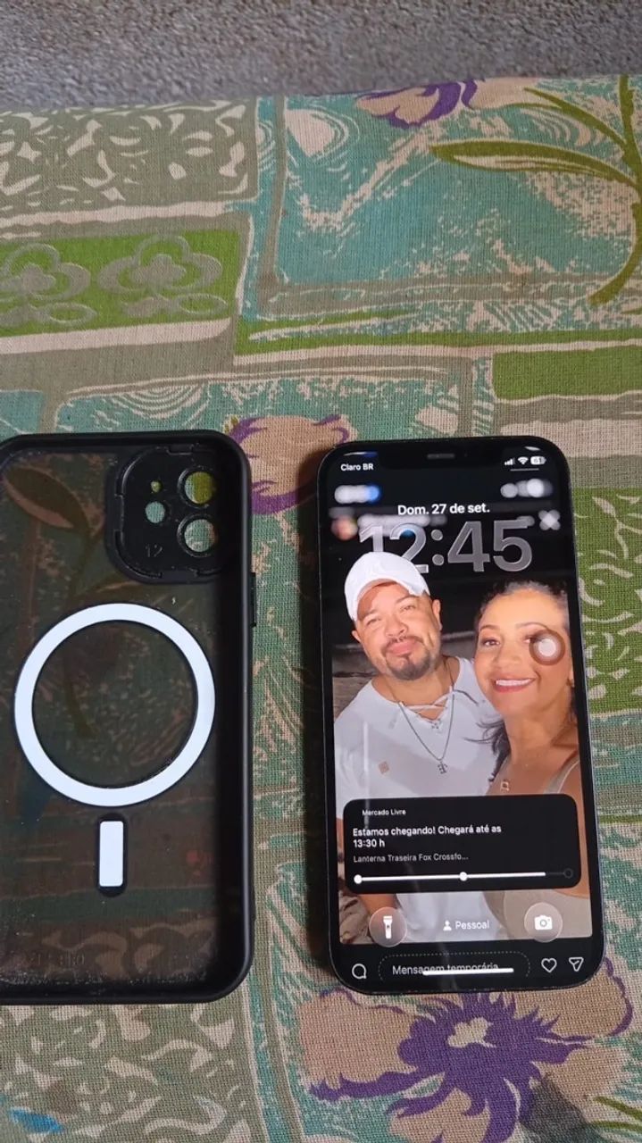 iPhone 12 R$800,00
