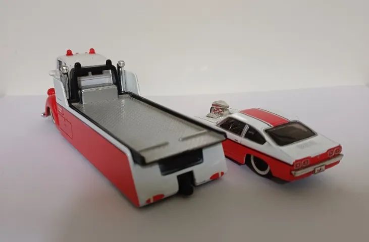 Maisto Ford Coe Flatbed + 1971 chevrolet Vega - Foto 4