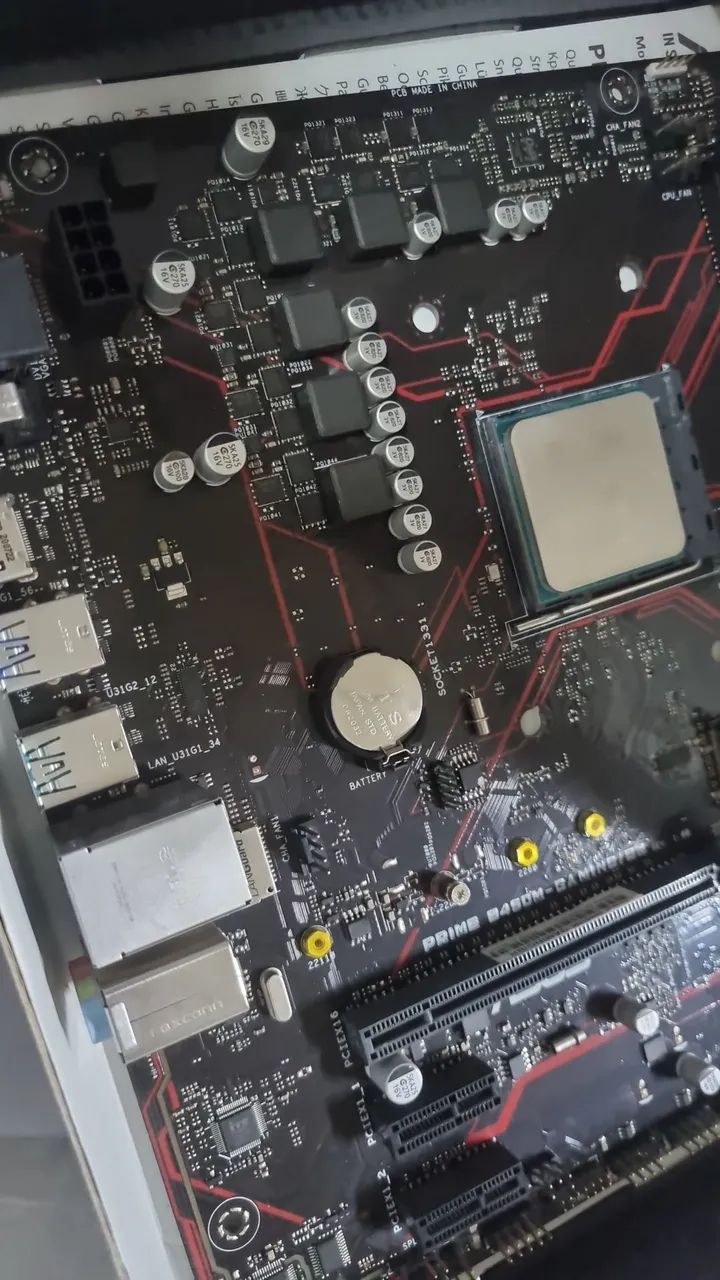 Kit ryzen 5 3600. Placa mae  - Foto 2