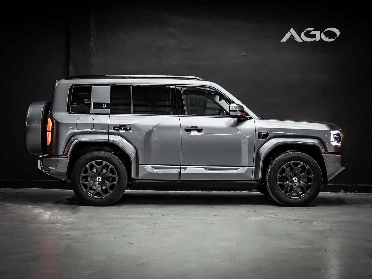 Denza B5 SUV híbrido plug-in, foto 4 de 11