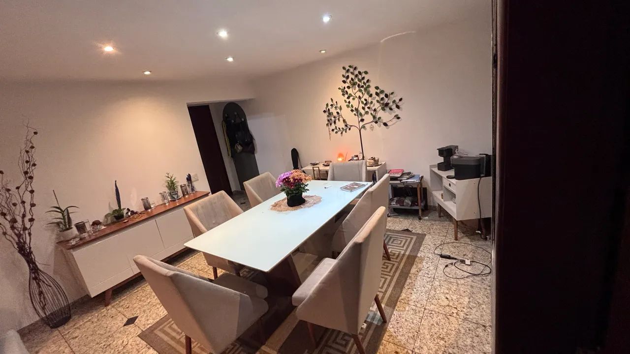 Mesa com cadeiras sala de jantar - Foto 4