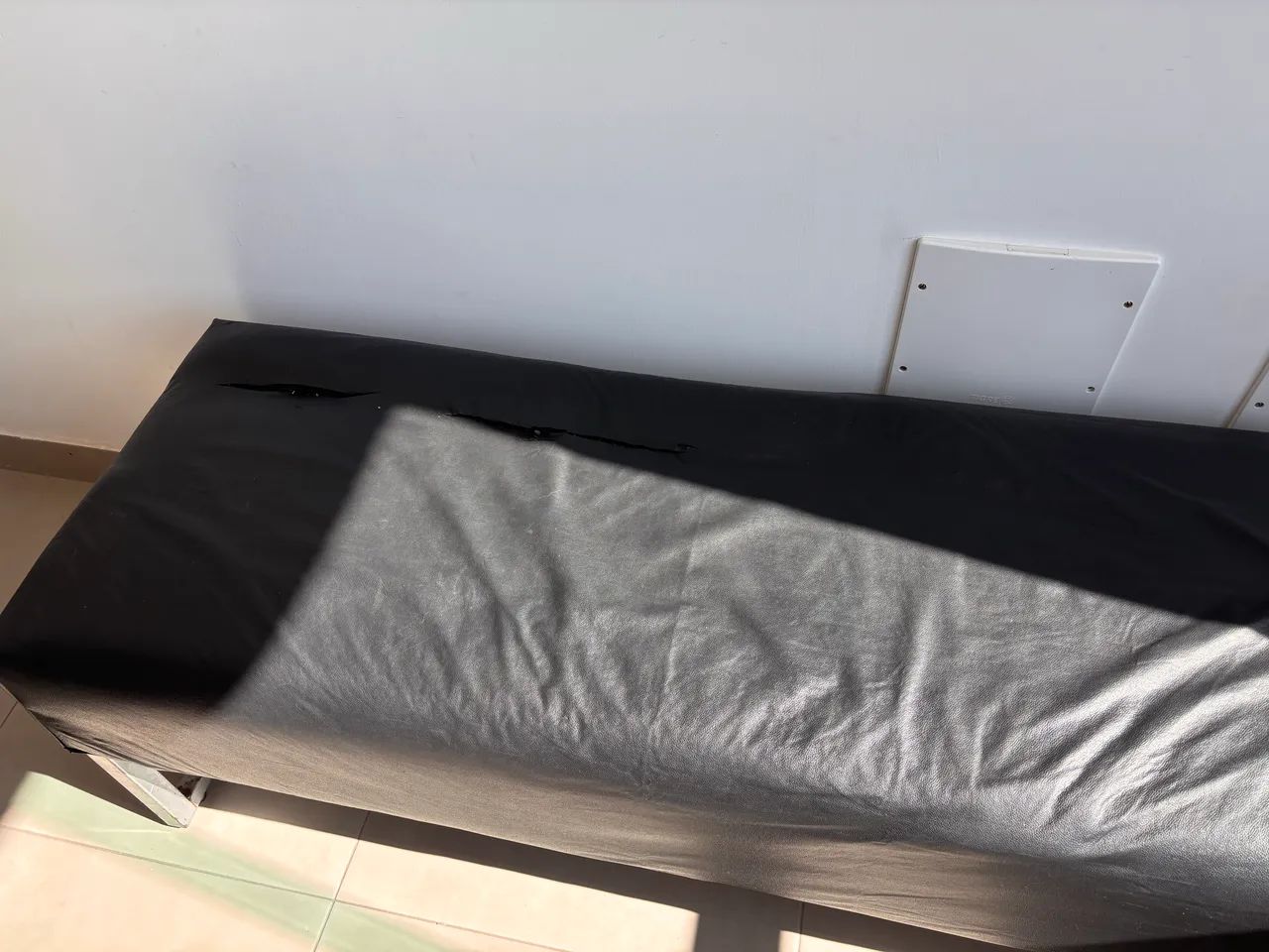 Sofa borda de cama - Foto 4