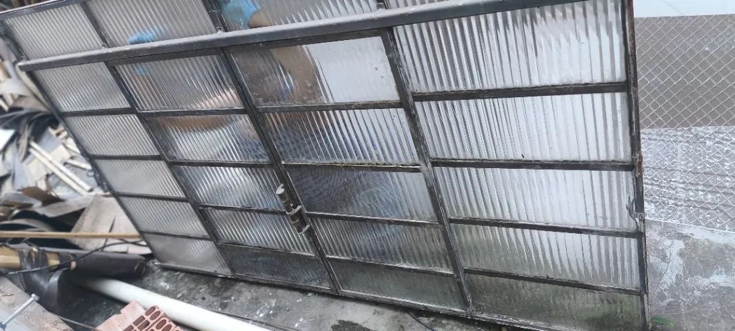 Janela de ferro - Foto 2