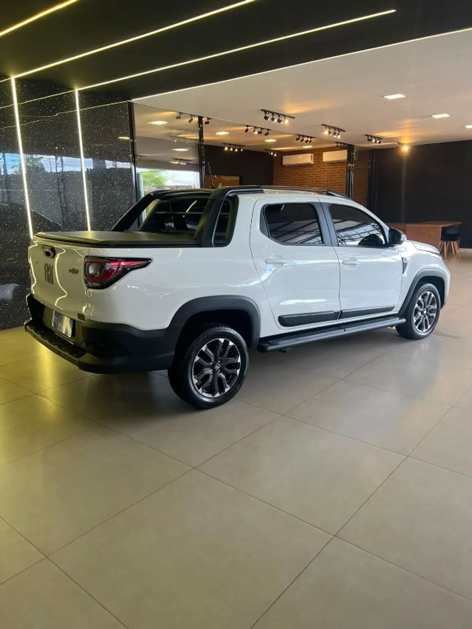 Fiat Strada Ultra 1.0 Flex Turbo CD Aut. 2024 - Foto 3