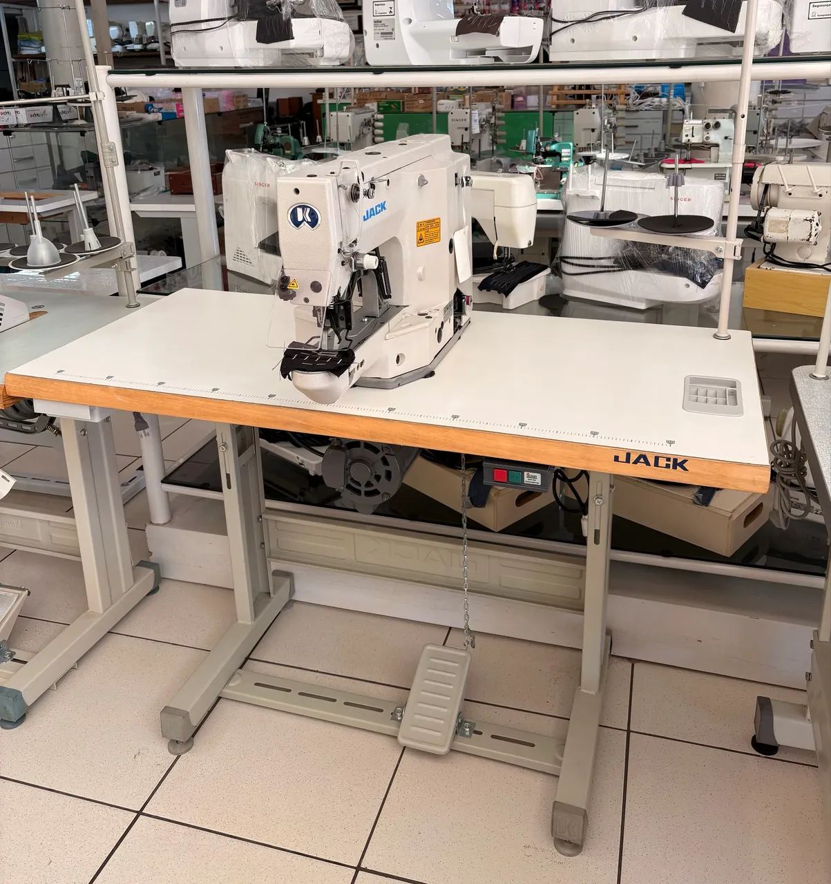 Máquina de costura Travete - Foto 4