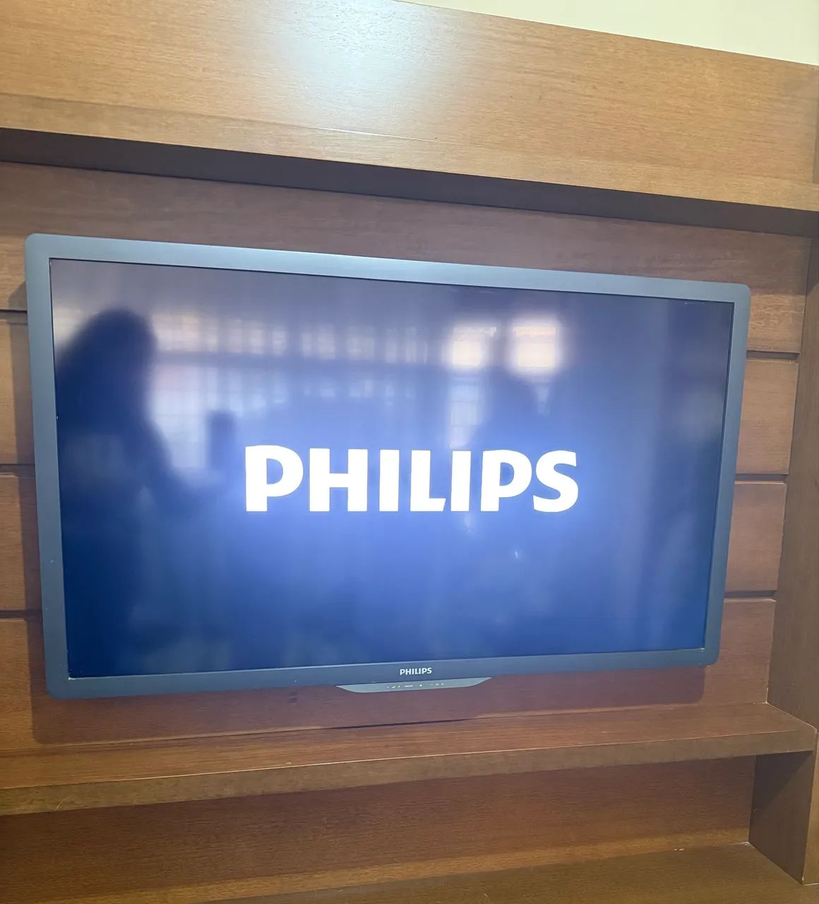 TV PHILIPS LED 46? FULL HD À VENDA - Foto 2