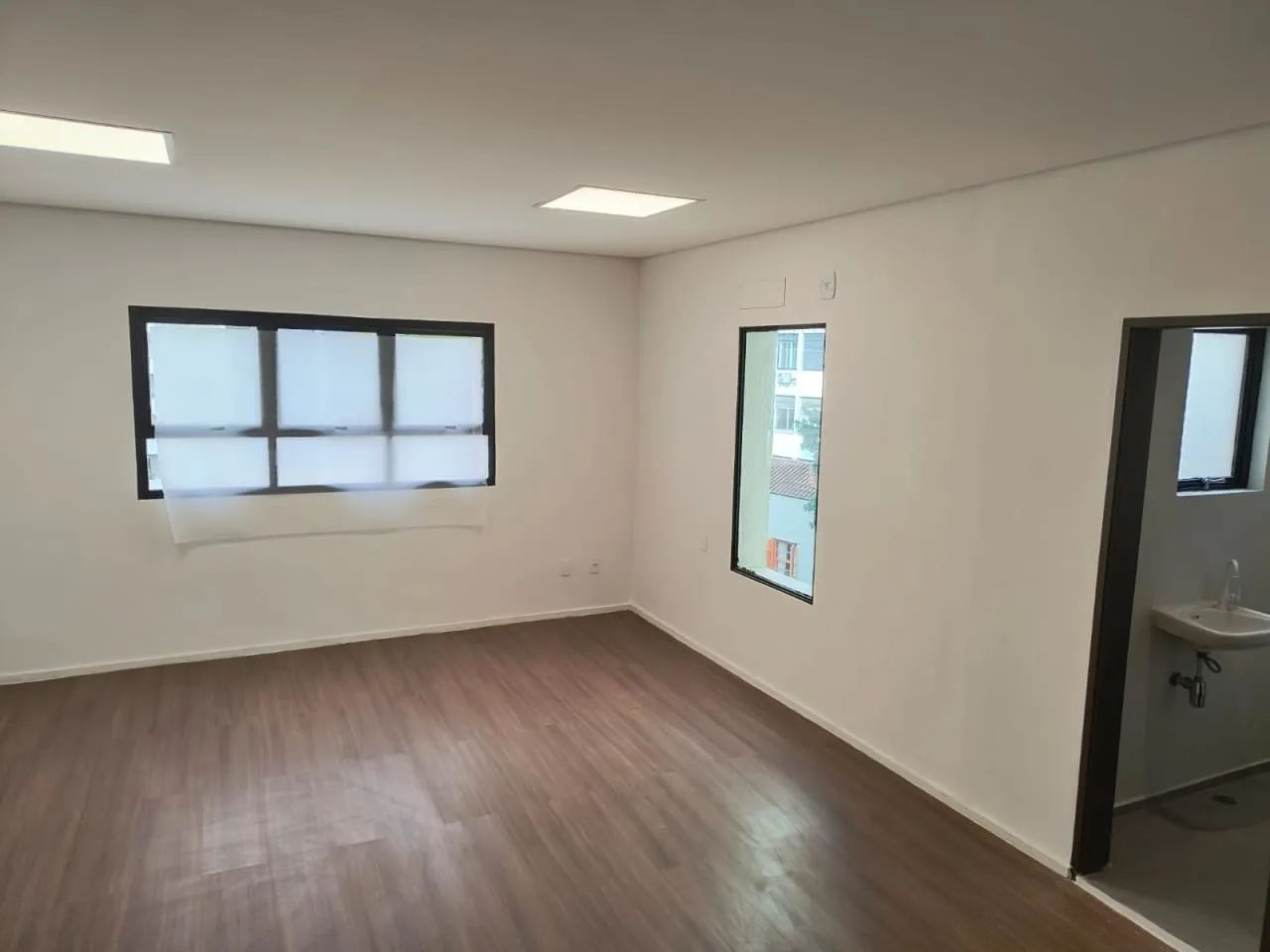 Sala comercial na Rua Pernambuco, 77 - Conjunto 83/85  380 m² - Foto 2
