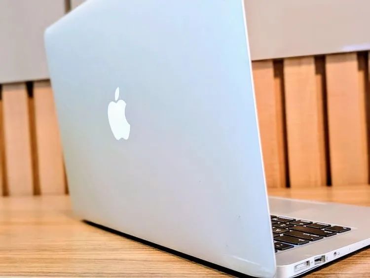 Vendo ou Troco MACBOOK 11 polegadas 