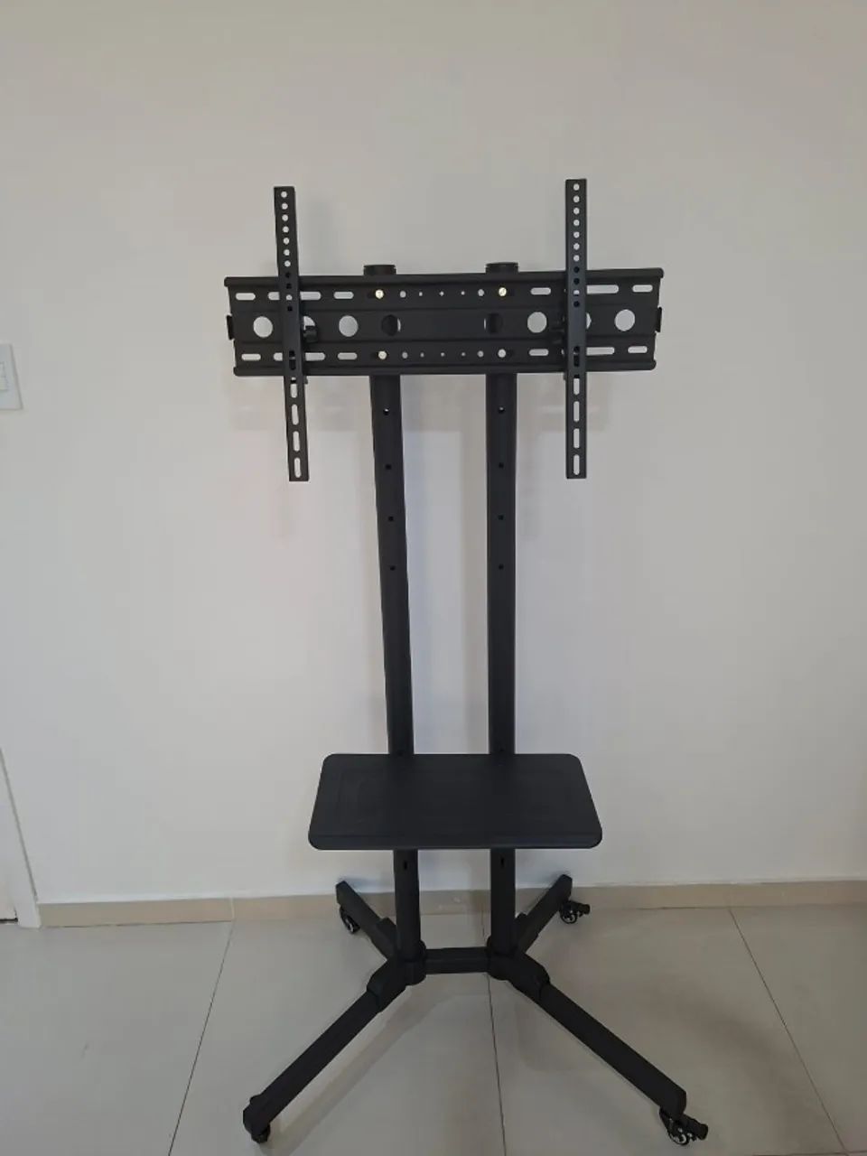 Suporte para tv e datashow - Foto 2